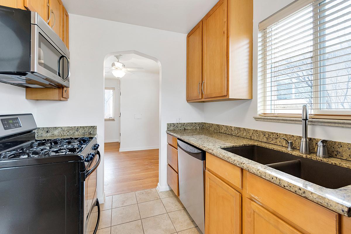 1212 Clermont Cornerstone Apartments